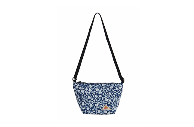 3259256423_MINI USUAL POUCH_BlueFlower.jpg