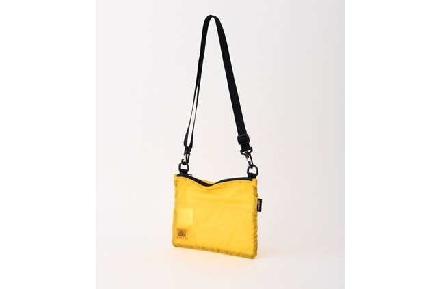 KT_3259271926_AIRY FLAT POUCH S_Yellow_3.jpg